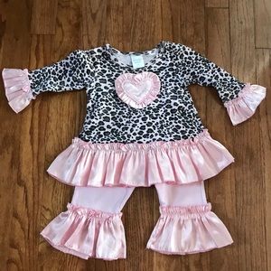 💗💗SOLD💗💗9 M Vintage Giggle Moon